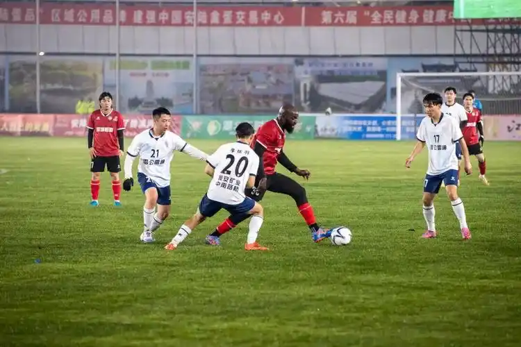 美洲杯：巴西 VS 秘鲁